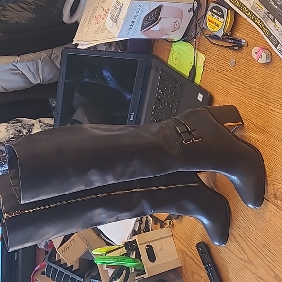 Ladies tall boots - Picture 10 of 13